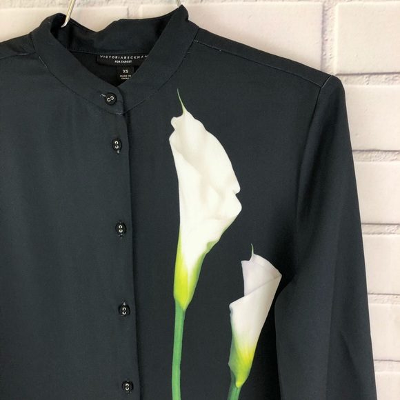 Victoria Beckham for Target / CallaLily Button Top - Picture 5 of 7